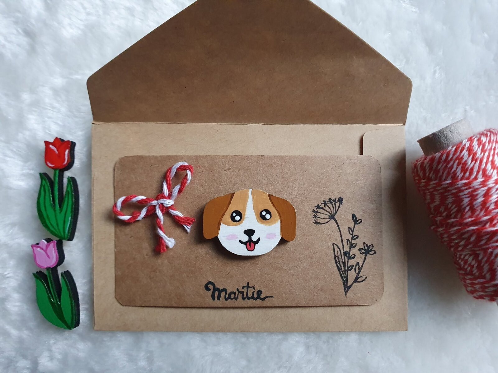 Martisor Catelus Beagle
