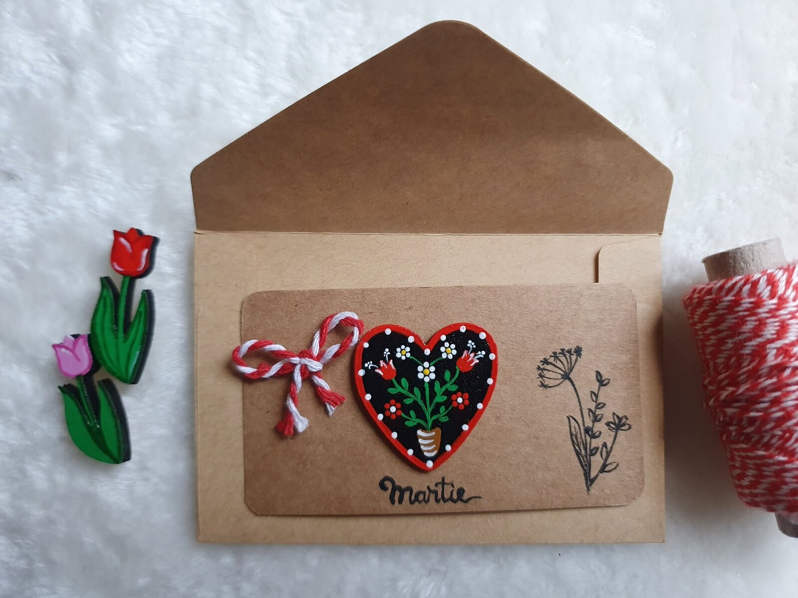 Martisor Inimioara cu Flori
